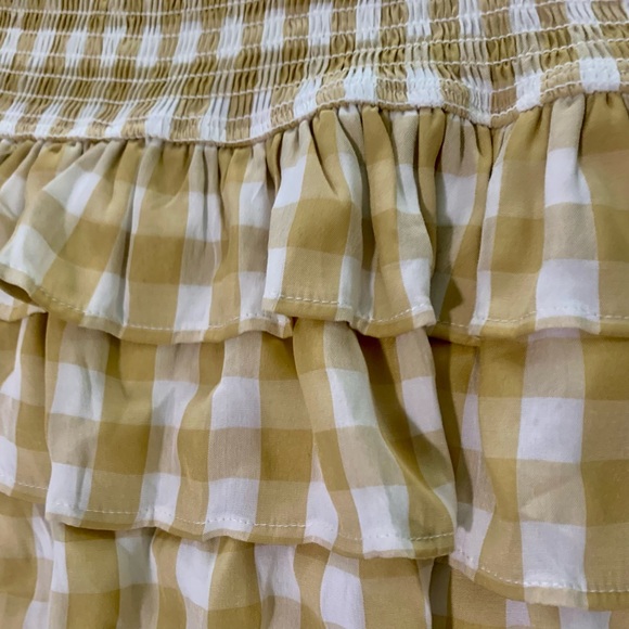 Super cute skirt and top - Picture 4 of 7